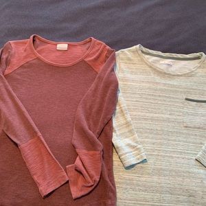 2 Columbia long sleeve tops